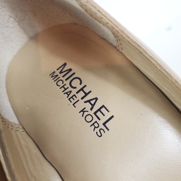 MICHAEL Michael Kors Antoinette Beige Heels - Picture 6 of 8